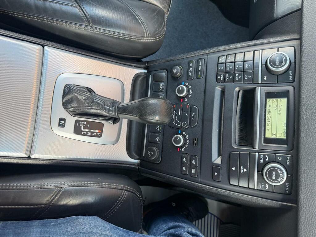Volvo XC90 Estate D5 Se Lux Awd 2012 Blue #47