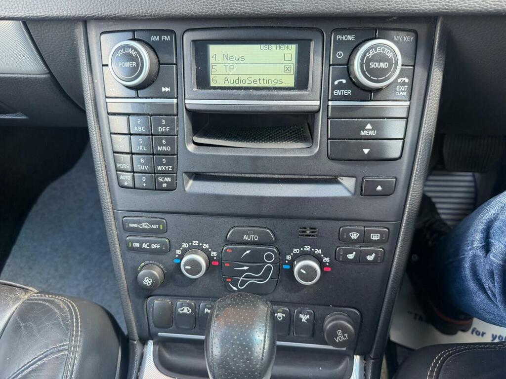 Volvo XC90 Estate D5 Se Lux Awd 2012 Blue #41