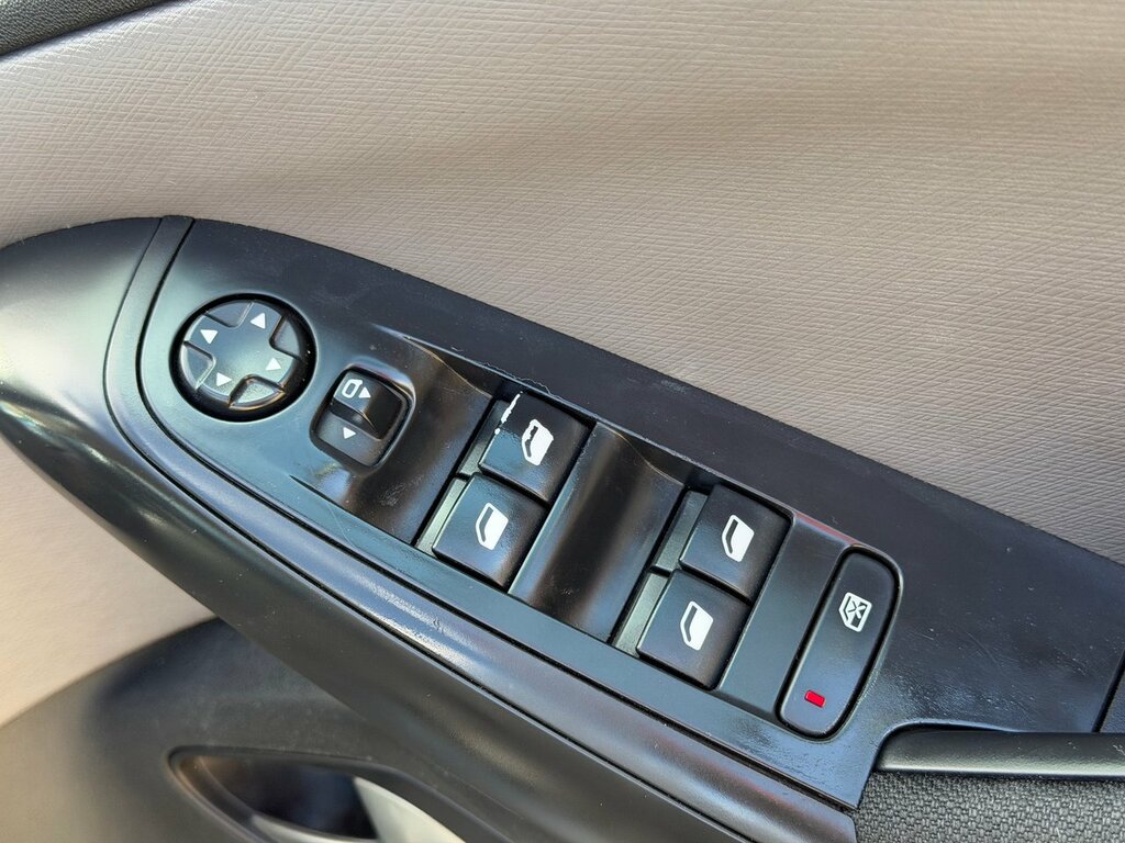 Citroen Grand C4 Picasso 1.6 Bluehdi Exclusive Blue #38
