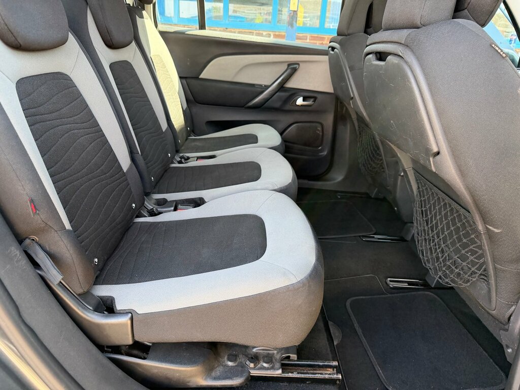 Citroen Grand C4 Picasso Mpv White #32