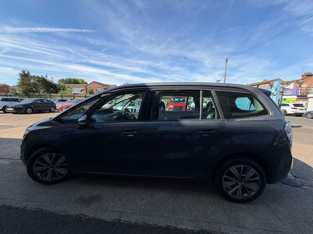 Citroen Grand C4 Picasso Mpv White #17