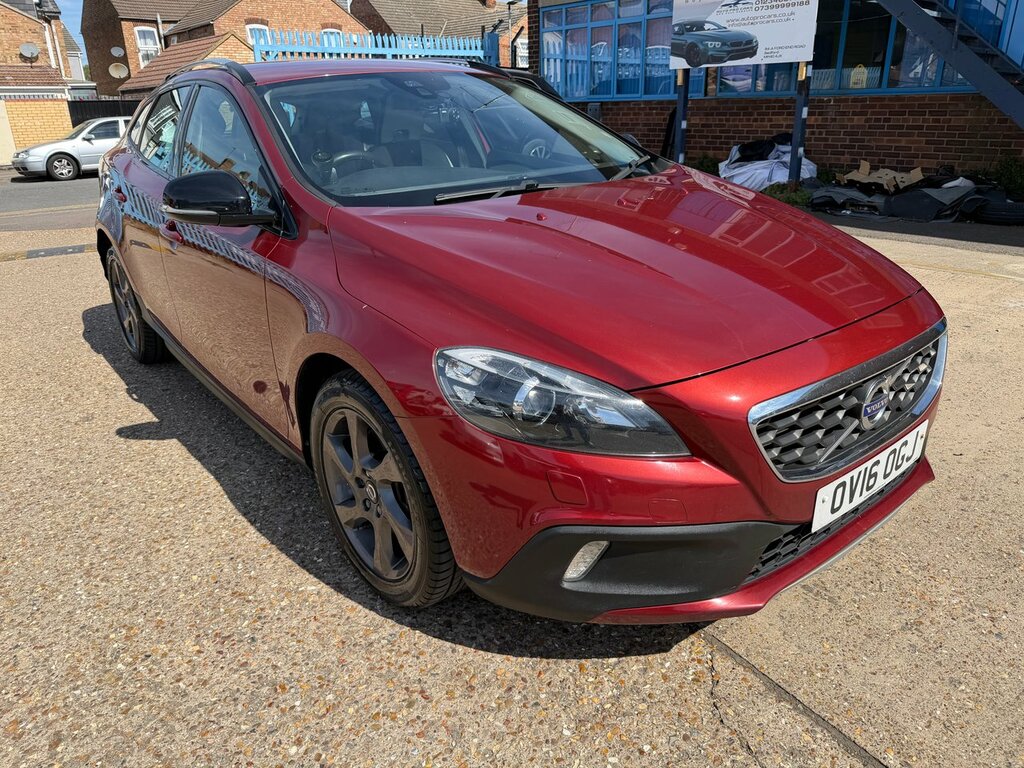 Volvo V40 Cross Country T5 Pro Hatchback Black #20