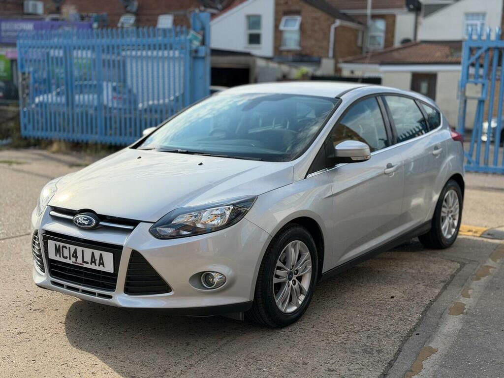 Ford Focus 1.6 Titanium Navigator Powershift Euro 5 Silver #3