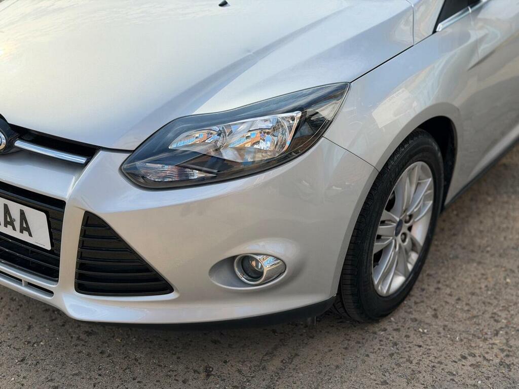 Ford Focus 1.6 Titanium Navigator Powershift Euro 5 Silver #4