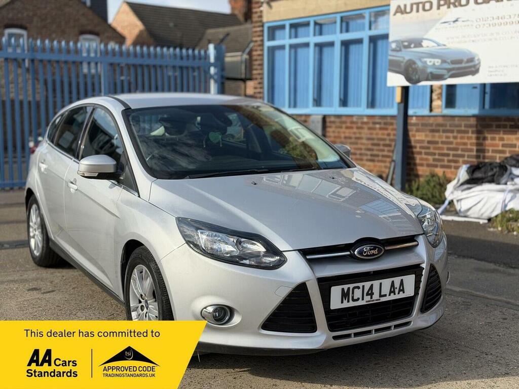 Ford Focus 1.6 Titanium Navigator Powershift Euro 5 Silver