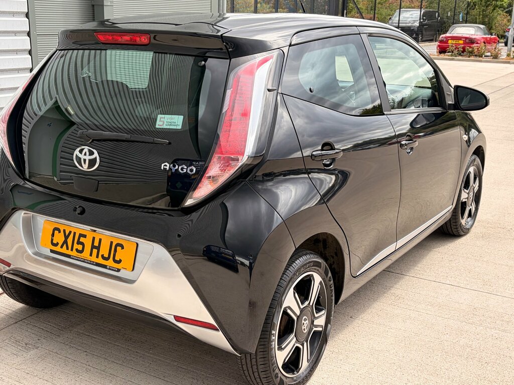 Toyota Aygo 1.0 Vvt-i X-clusiv Hatchback Eur Black #6