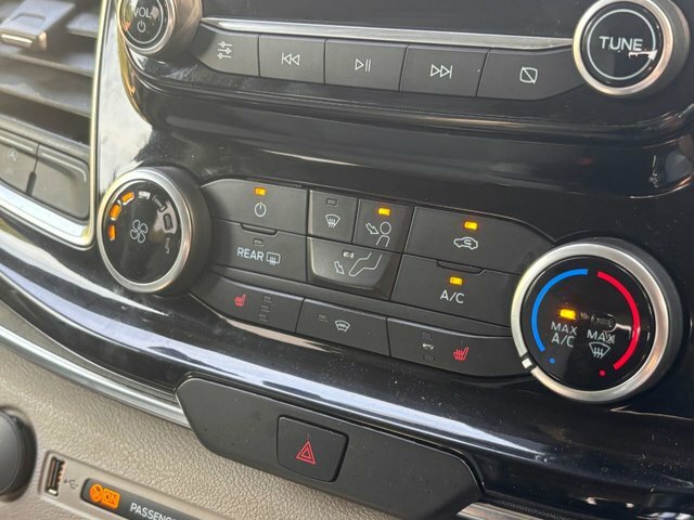 Ford Tourneo Custom 2.0 Ecoblue 130Ps Lr 8 Seater Zetec Standard Grey #49