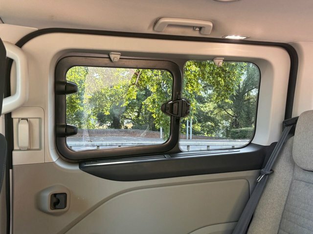 Ford Tourneo Custom 2.0 Ecoblue 130Ps Lr 8 Seater Zetec Standard Grey #41