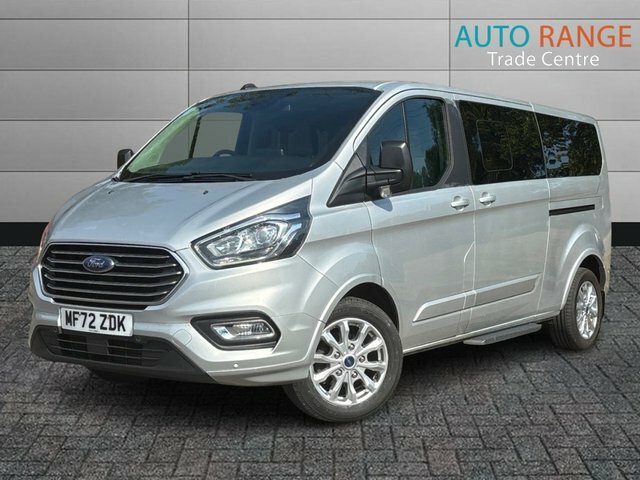 Ford Tourneo Custom 320 Ecoblue Titanium Minibus Silver #2