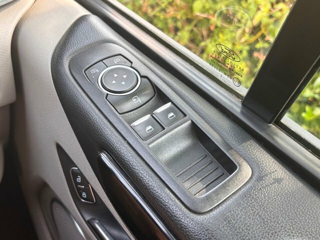 Ford Tourneo Custom 2.0 Ecoblue 130Ps Lr 8 Seater Zetec Standard Grey #52