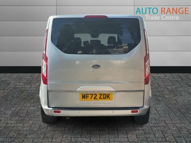Ford Tourneo Custom 320 Ecoblue Titanium Minibus Silver #4