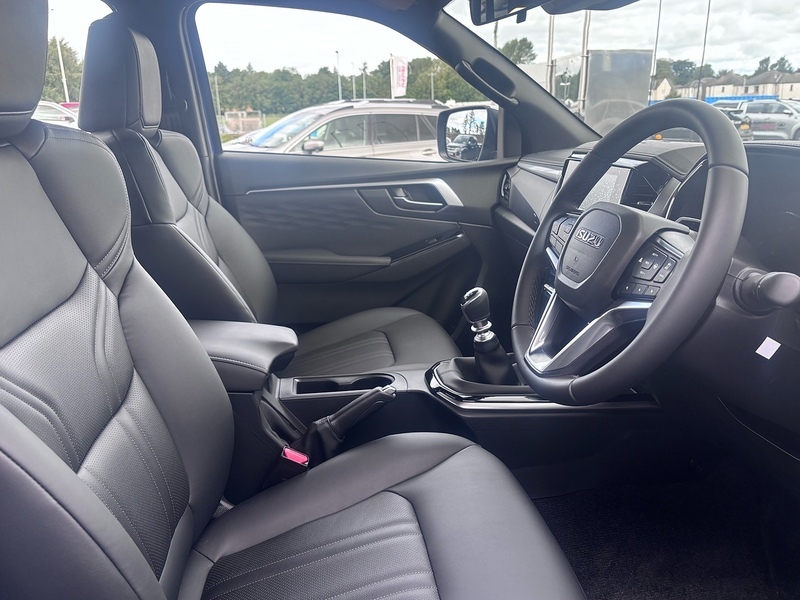 Isuzu D-Max Dl40 Dcb Blue #3
