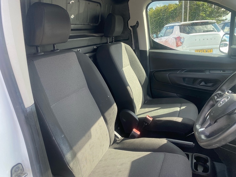 Vauxhall Combo 1.5 Turbo D 100 Ps Se Mpv 7 Seate Grey #11