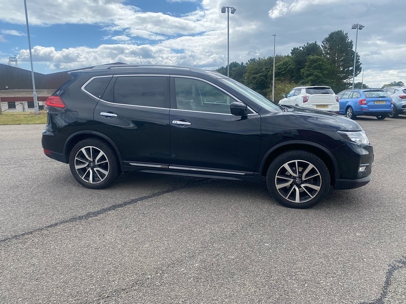Nissan X-Trail Dci Tekna Black #4
