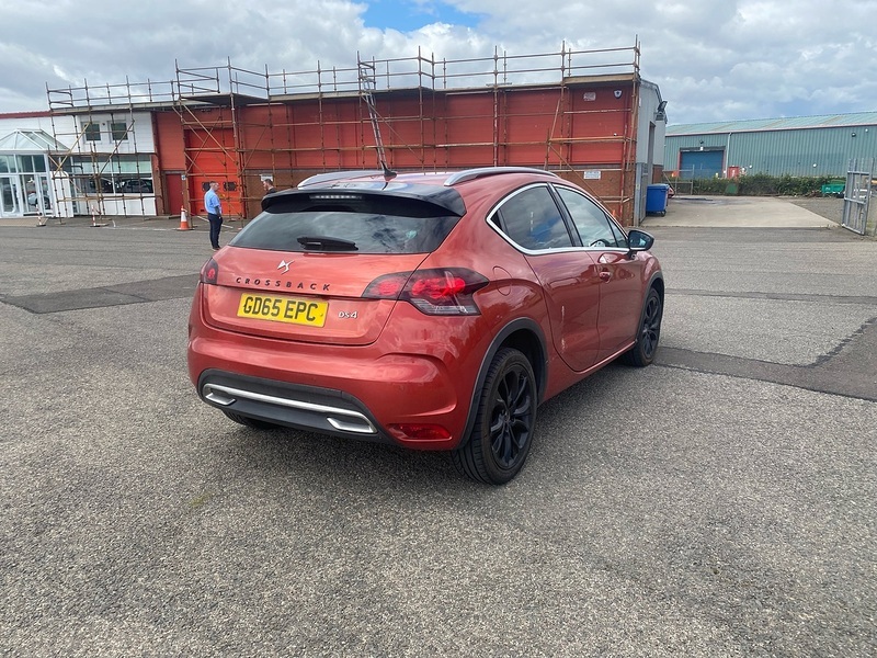 DS DS 4 Crossback Bluehdi Orange #6