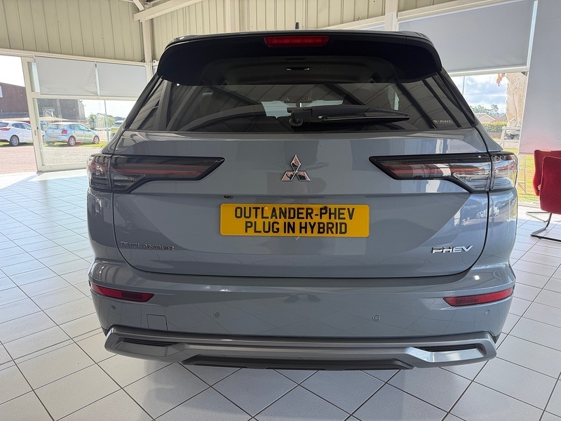 Mitsubishi Outlander Nativa Grey #4