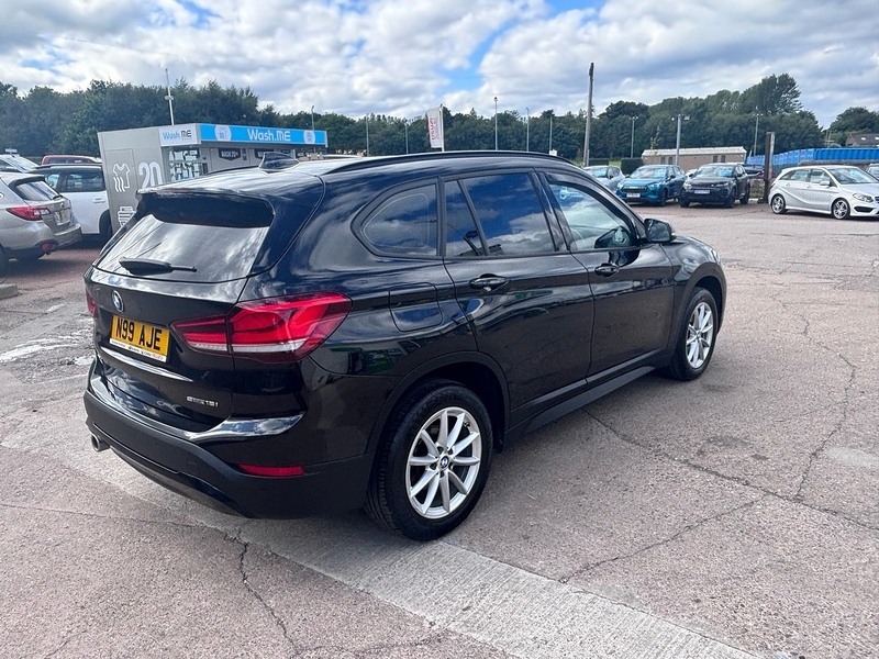 BMW X1 18I Se Blue #4