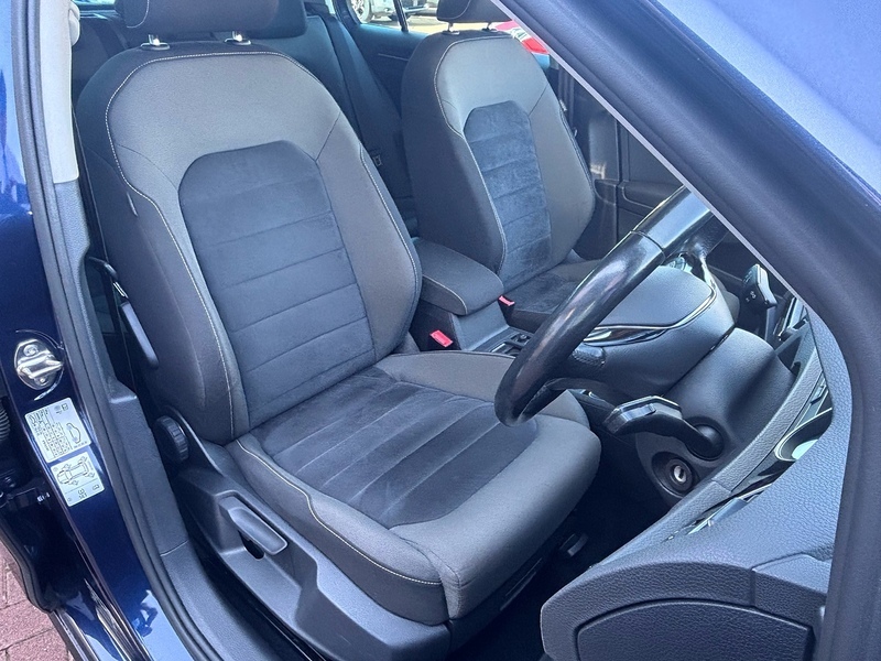 Volkswagen Golf 1.4 Tfsihybrid Gte Nav 205Ps - Low Mi Blue #22