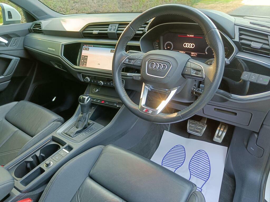 Audi Q3 1.5 Tfsi 35 S Line Suv 150 Ps Black #12