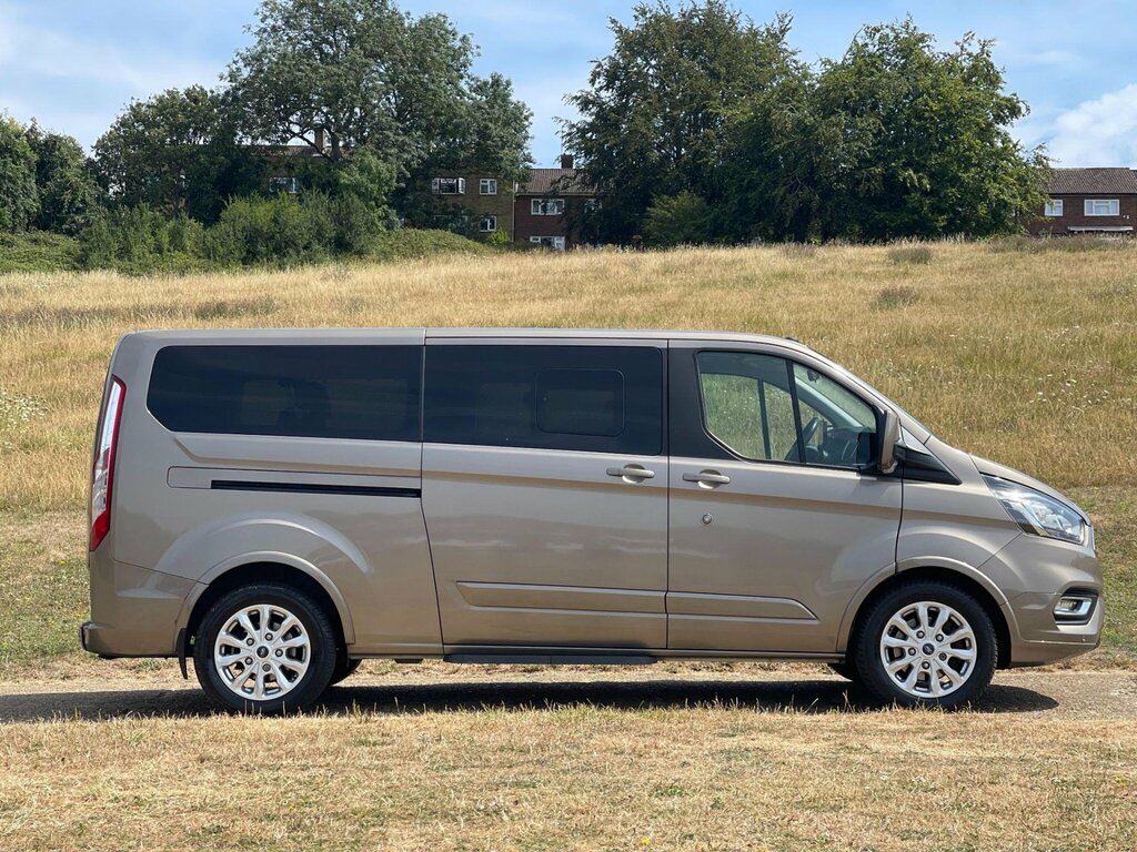 Ford Tourneo Custom 2.0 310 Ecoblue Titanium L2 Euro 6 Ss Silver #3