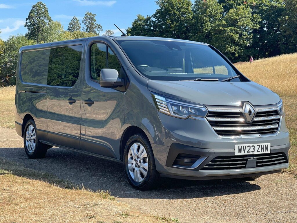 Renault Trafic 2.0 Dci Blue Ll30 Sport Crew Van L2 H1 Euro 6 Ss Grey #2