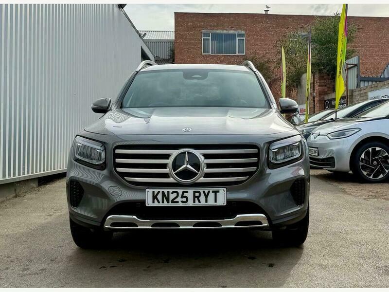 Mercedes-Benz GL Class Glb 200 Sport Executive Grey #2