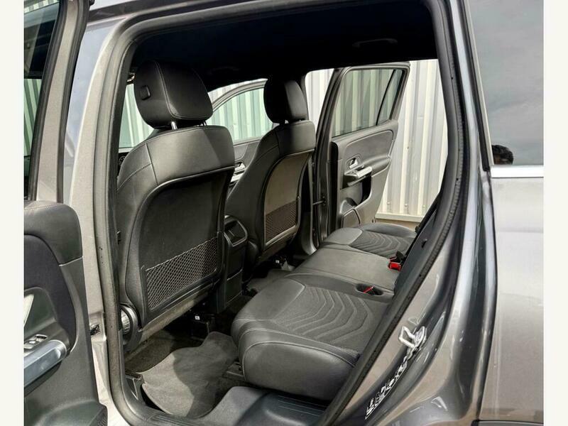 Mercedes-Benz GL Class Glb 200 Sport Executive Grey #6