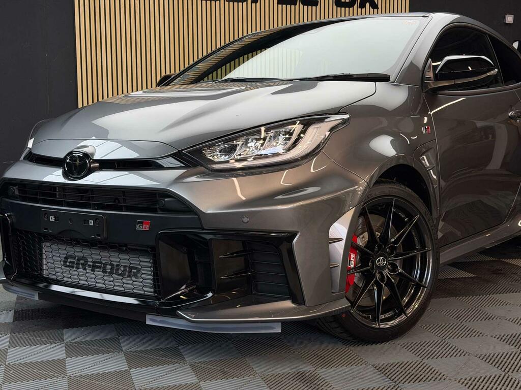 Toyota Yaris Vvt-h Icon Hatchback Grey #26