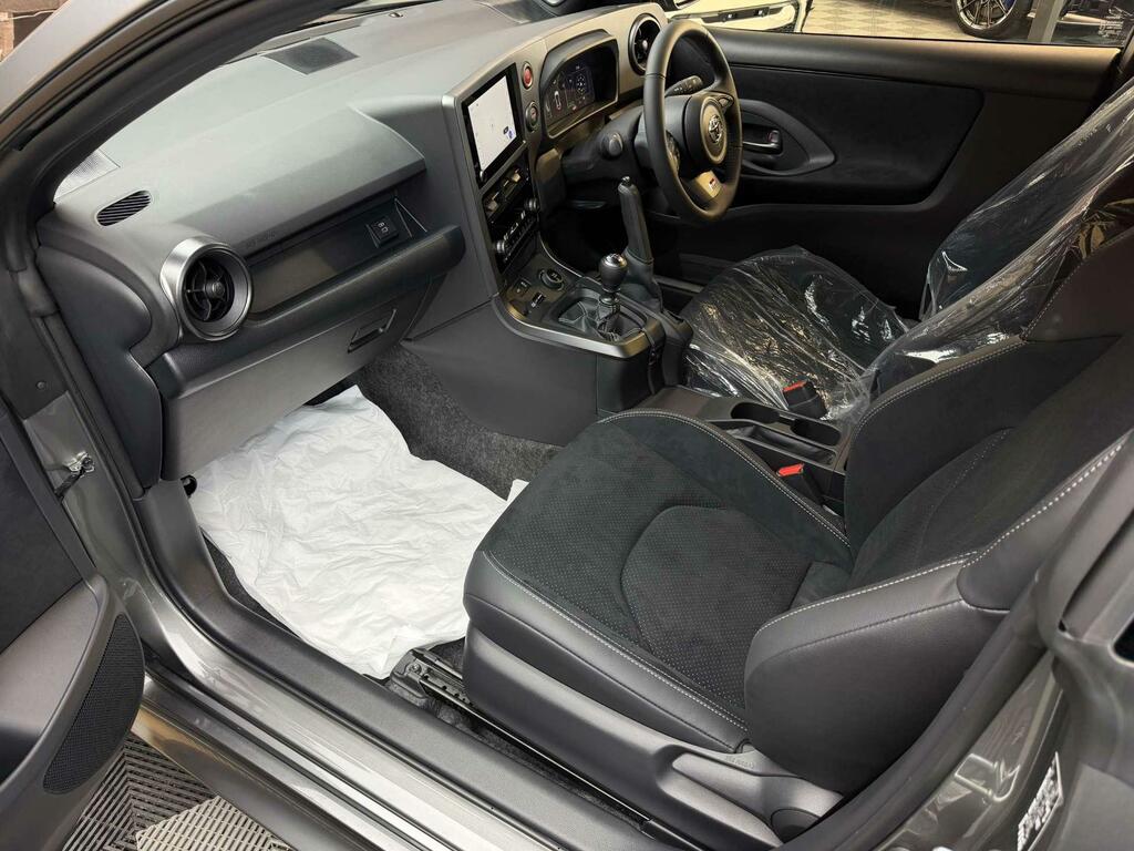 Toyota Yaris Vvt-h Icon Hatchback Grey #21