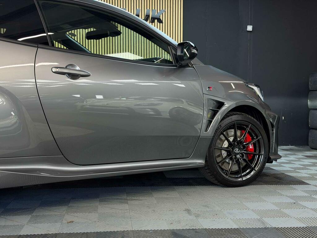 Toyota Yaris Vvt-h Icon Hatchback Grey #8