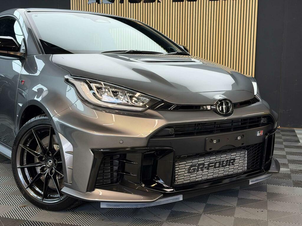 Toyota Yaris Vvt-h Icon Hatchback Grey #24
