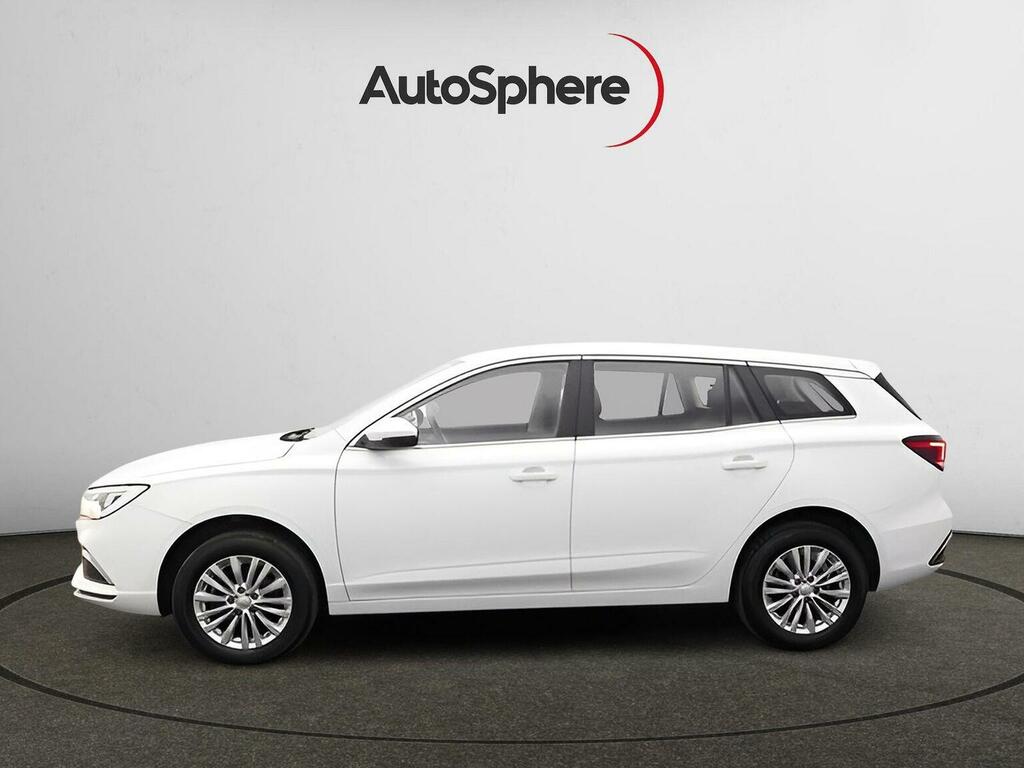 MG MG5 Estate White #5