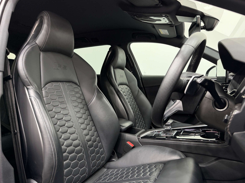 Audi RS4 2.9 L Rs 4 Carbon Black Tfsi 4Wd #2
