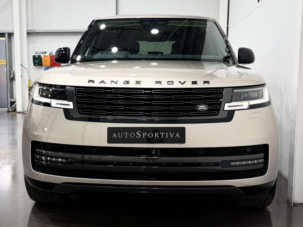 Land Rover Range Rover P550e Autobiography Green #6