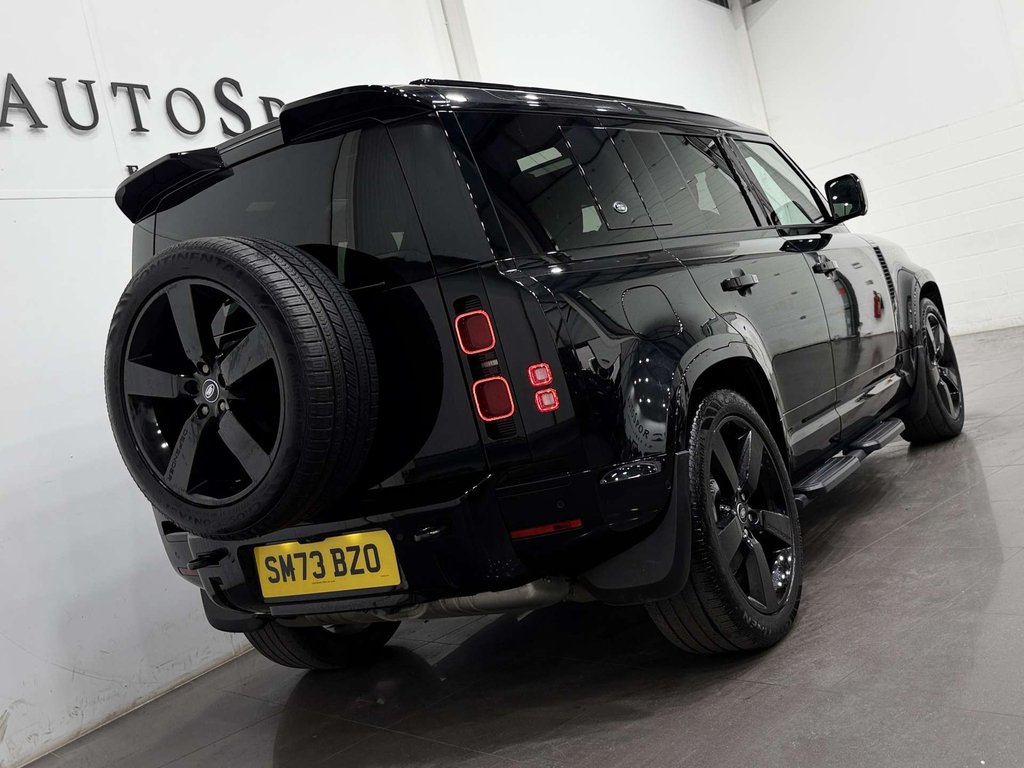 Land Rover Defender Hybrid Grey #20