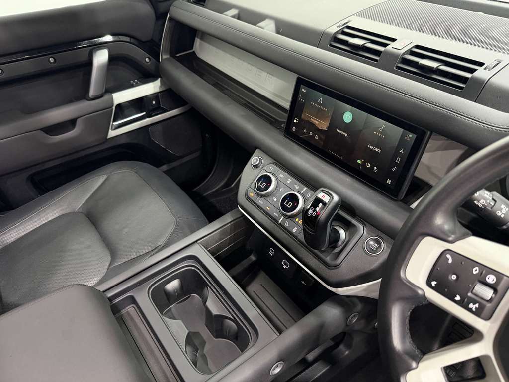 Land Rover Defender Hybrid Grey #38