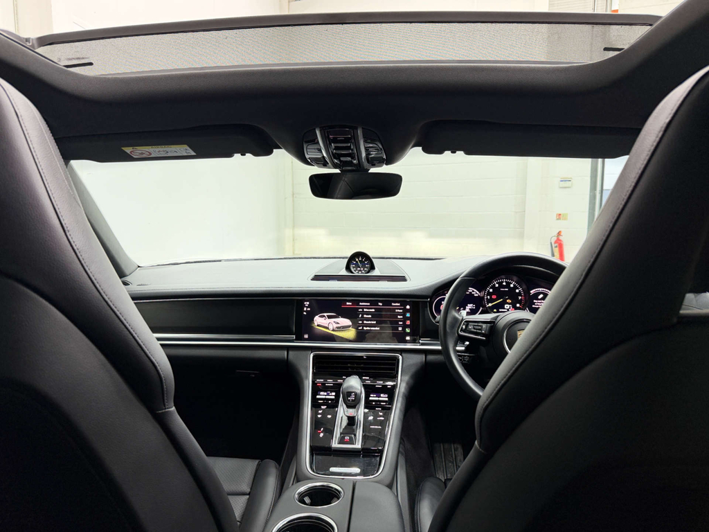 Porsche Panamera 2.9 V6 E-hybrid 17.9Kwh 4 Platinum Edition Saloon Grey #20