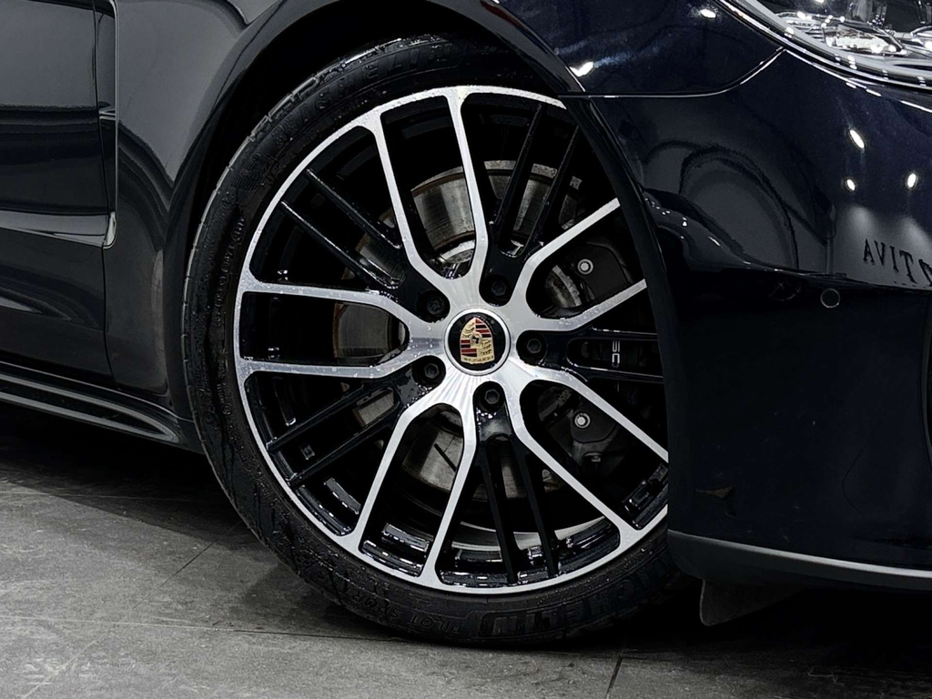 Porsche Panamera 2.9 V6 E-hybrid 17.9Kwh 4 Platinum Edition Saloon Grey #10