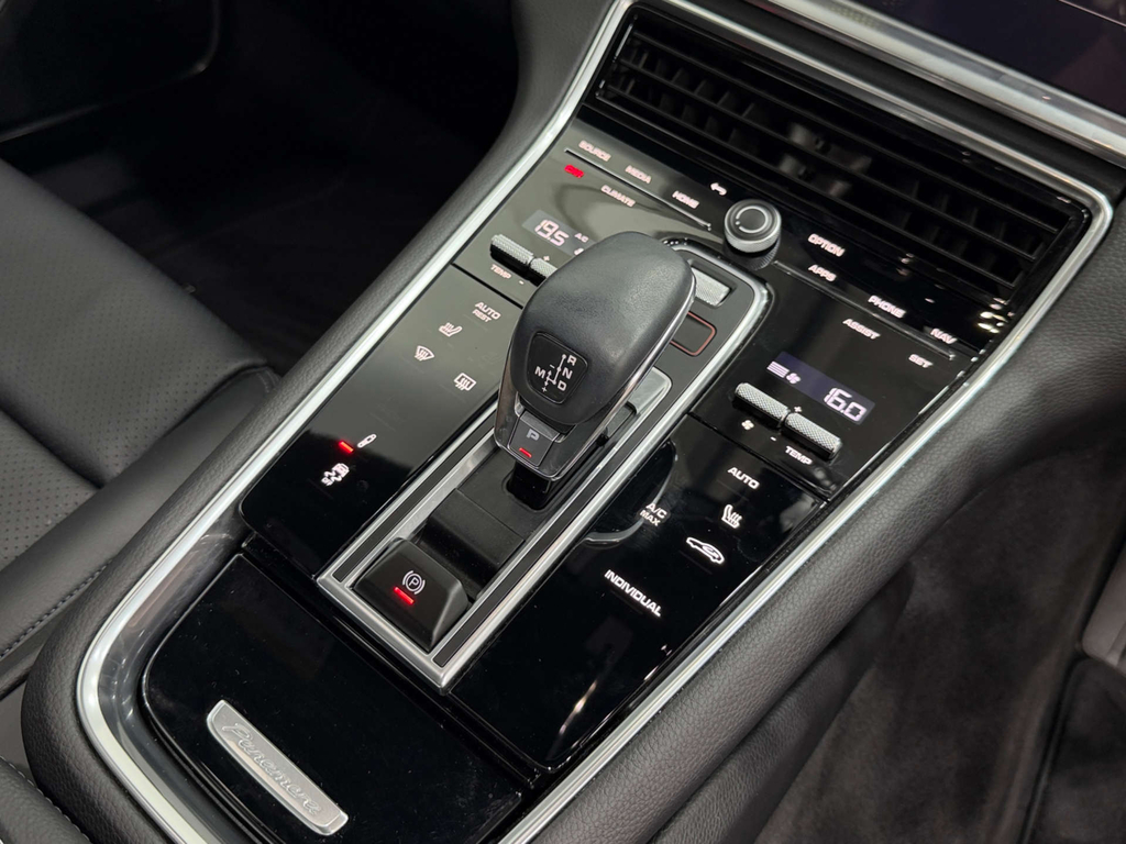 Porsche Panamera 2.9 V6 E-hybrid 17.9Kwh 4 Platinum Edition Saloon Grey #34