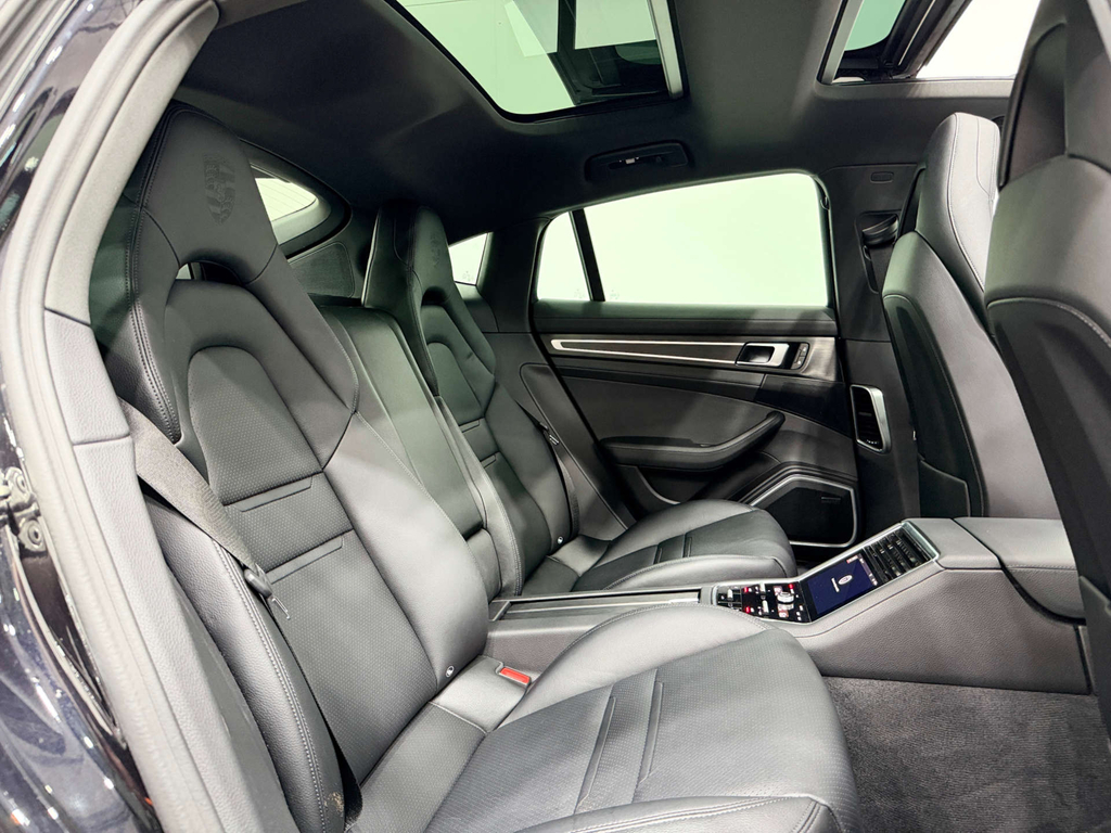 Porsche Panamera 2.9 V6 E-hybrid 17.9Kwh 4 Platinum Edition Saloon Grey #14