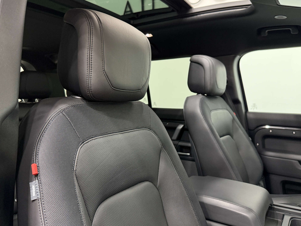 Land Rover Defender 2.0 L Xs Edition Phev 4Wd #16