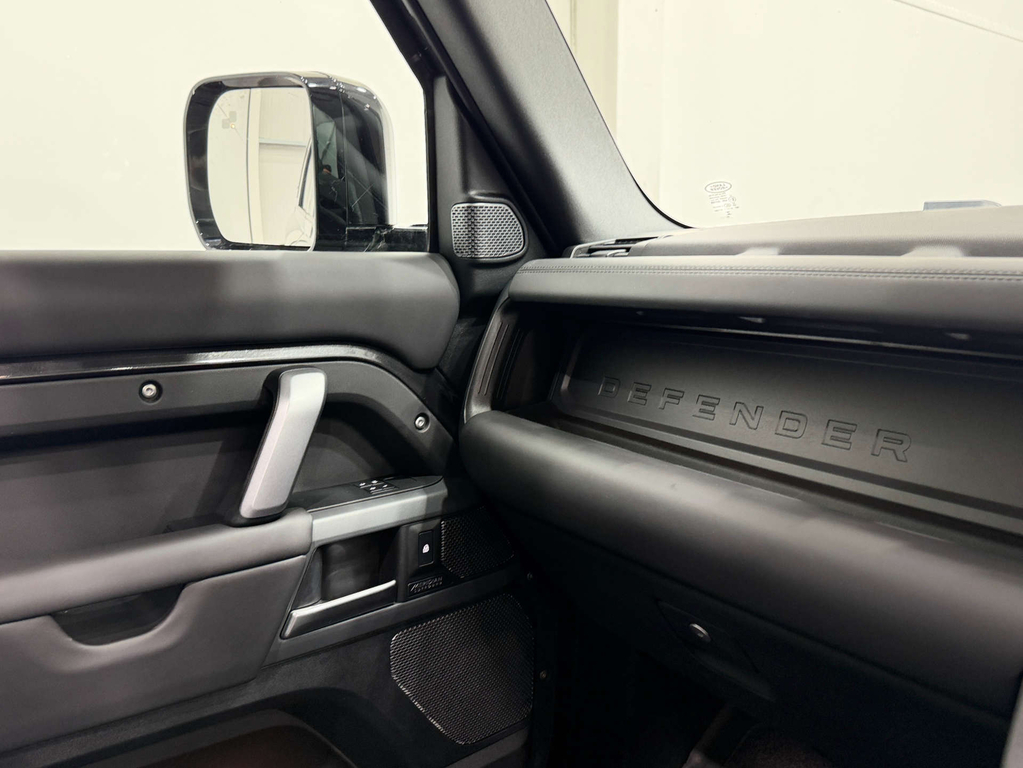 Land Rover Defender 2.0 L Xs Edition Phev 4Wd #34