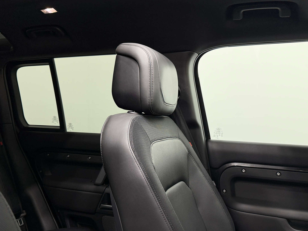 Land Rover Defender 2.0 L Xs Edition Phev 4Wd #31