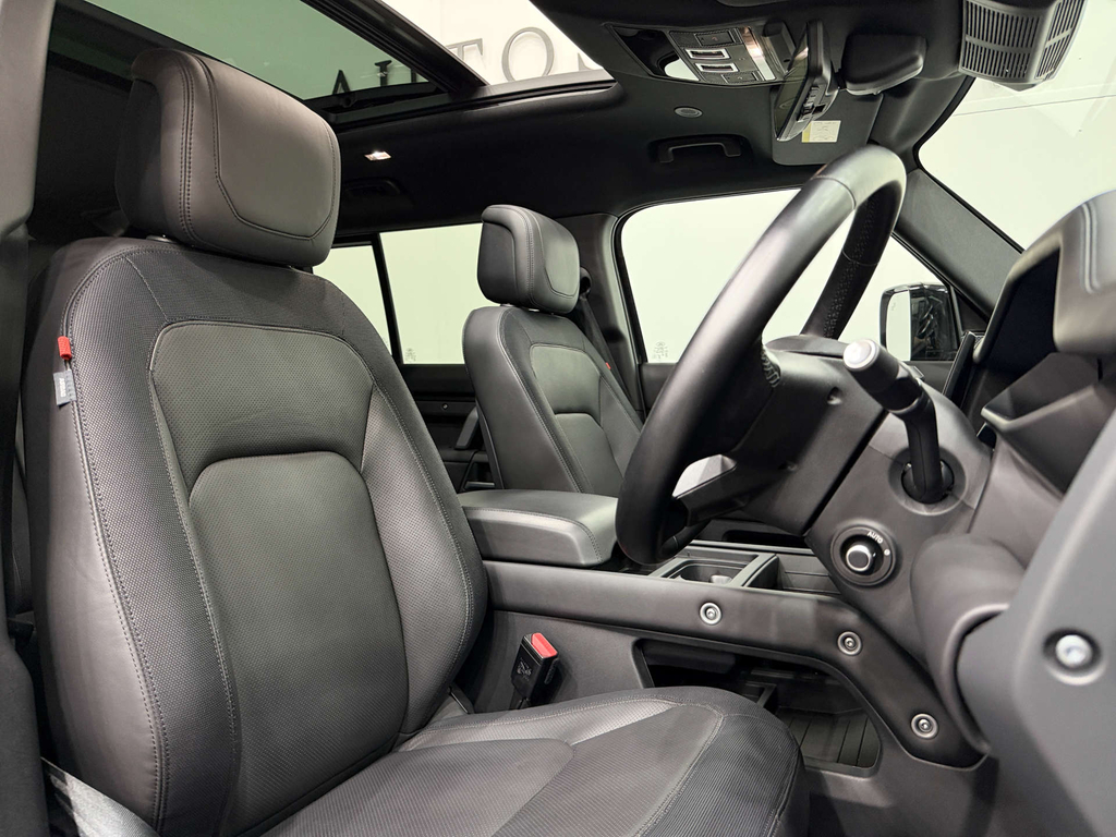 Land Rover Defender 3 L X-dynamic Hse D Mhev 4Wd #2
