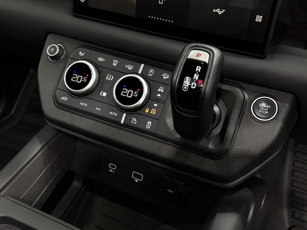 Land Rover Defender 2.0 L Xs Edition Phev 4Wd #17
