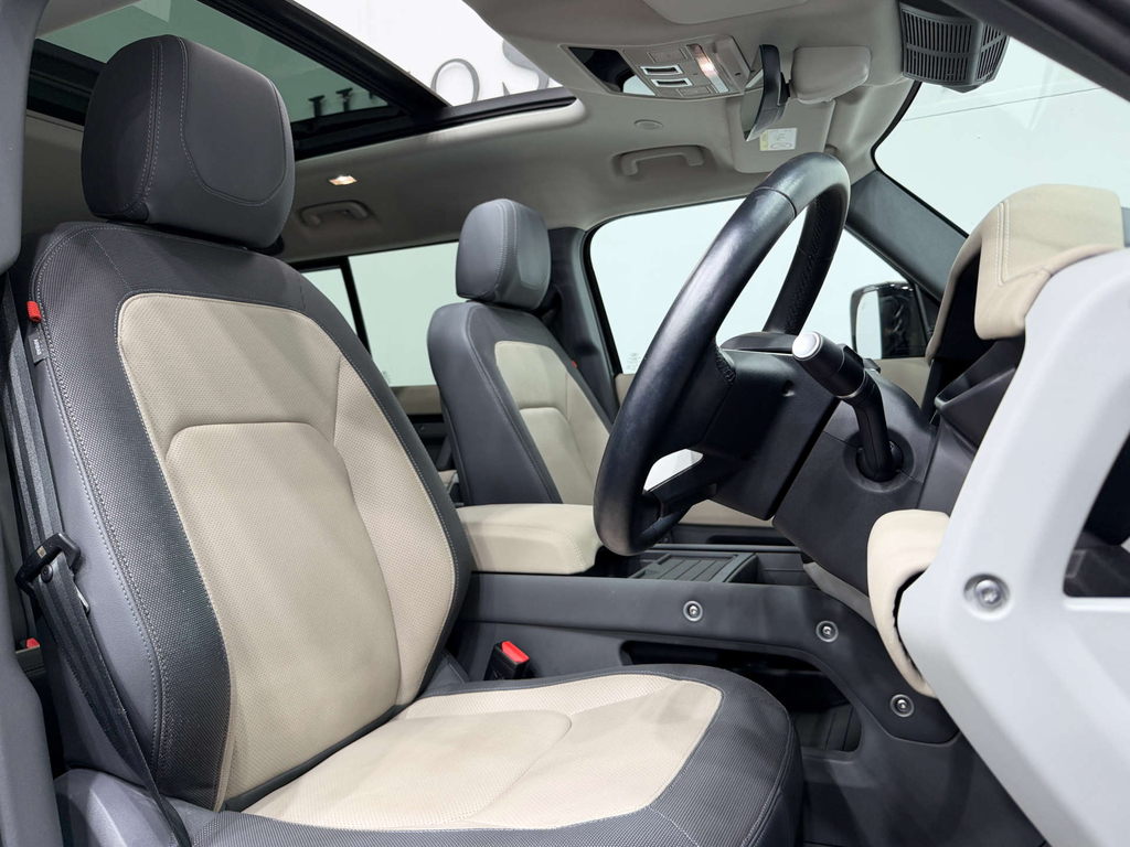 Land Rover Defender 2 L X-dynamic S Phev 4Wd #2