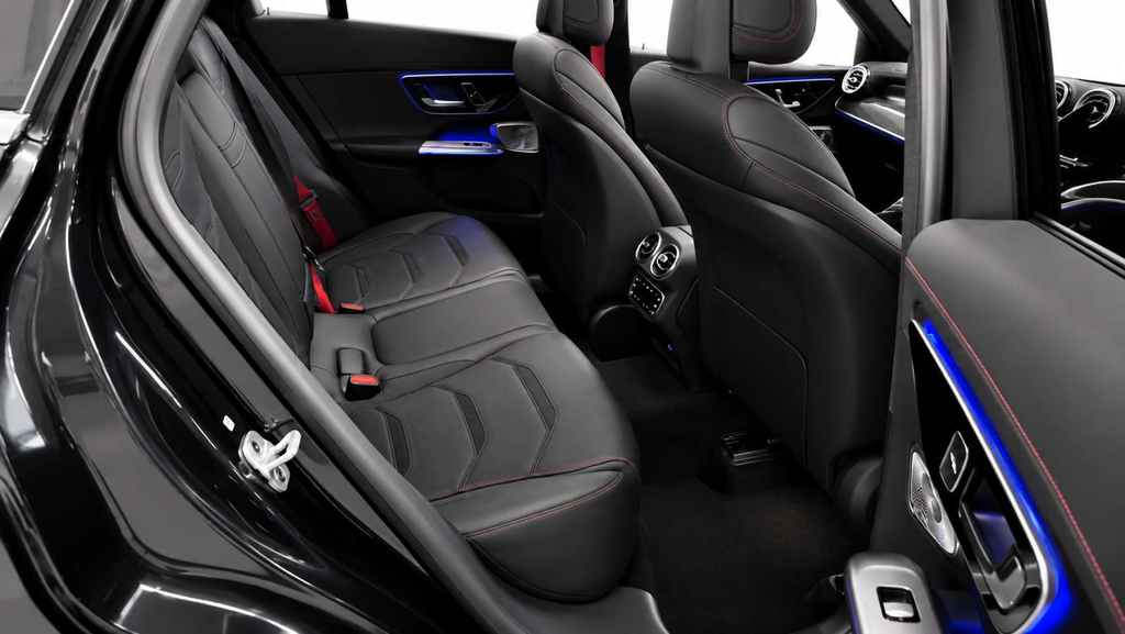 Mercedes-Benz GLC Class 2 L Premium Plus 4Matic Mhev 4Wd #4