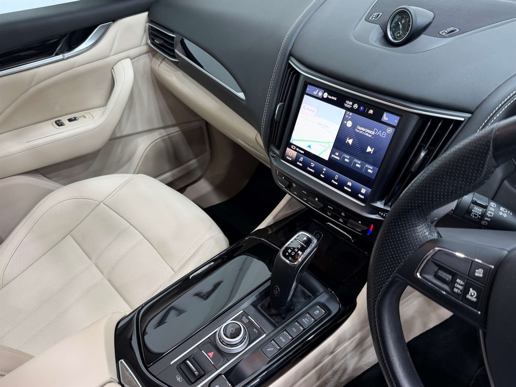 Maserati Levante Levante Gt Sport Mhev Grey #37