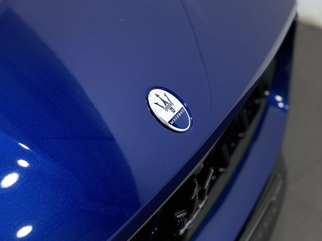 Maserati Levante Levante Gt Sport Mhev Grey #27