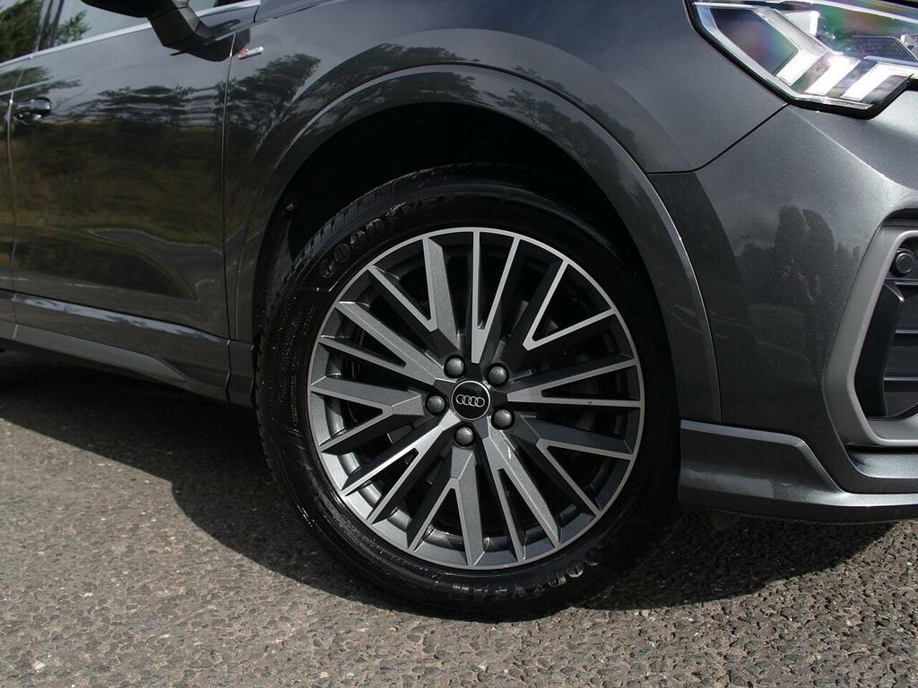 Audi Q3 S Line Grey #5